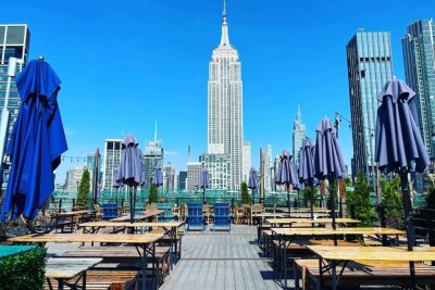 Das sind die 5 verrücktesten Bars der Welt - Die Rooftopbar ist eine der schönsten Bars in der BLICK-Redakteurin Anika jemals war. Sie befindet sich im Herzen von Manhattan. Foto: Facebook: @230FIFTHRooftop