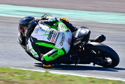 Die MotoGP weiter im Blick - Marvin Siebdrath gehört in der IDM Supersport zu den Titelfavoriten. Foto: Thorsten Horn