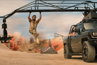 Ein Stuntman als Detektiv: Das sind die Kino-Highlights der Woche - Als Stuntman ist Colt Seavers (Ryan Gosling) in halsbrecherischen Aktionen voll in seinem Element.