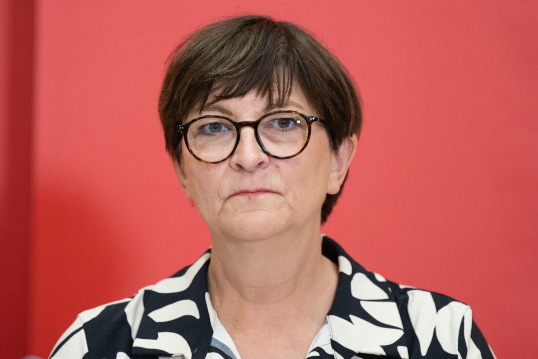 Esken skeptisch bei Initiative zu Bedrohung von Politikern - Saskia Esken, SPD-Bundesvorsitzende.