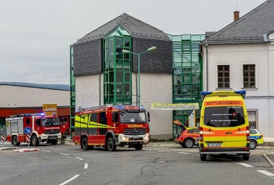 Gefahrenmeldeanlagen halten die Feuerwehren und Rettungsdienst im Vogtland auf Trab - Innerhalb einer Stunde mussten die Feuerwehren im Vogtland zu drei Einsätzen ausrücken. Foto: David Rötzschke