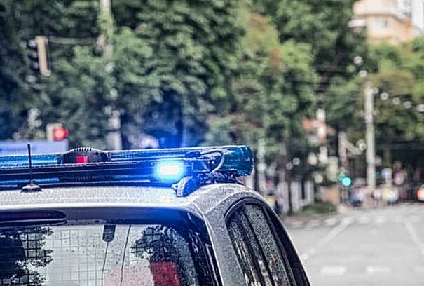 Jugendliche von Auto erfasst und schwer verletzt - Die Polizei ermittelt zur Unfallursache. Foto: Pixabay