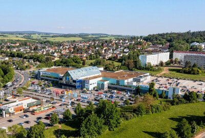 Plauen: 1,8 Millionen Euro für Chrieschwitz - Der Elster Park wird modernisiert. Fotos: Karsten Repert/Luftaufnahme inszenium