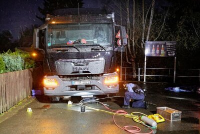 Tödlicher Unfall in Chemnitz: Fußgänger von LKW erfasst - Tödlicher Unfall in Chemnitz. Foto: Harry Härtel