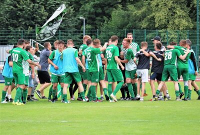 TSV Langhennersdorf gewinnt den mittelsächsischen Fußball-Kreispokal - Am Ende konnte der TSV Langhennersdorf jubeln. Foto: Knut Berger