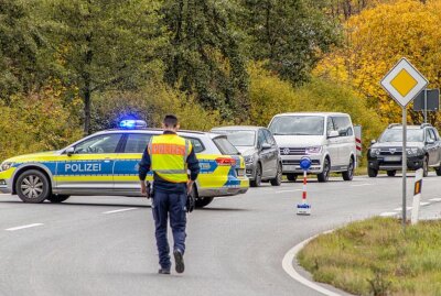 Unfall auf S258 in Scheibenberg: Drei Verletzte - Auf der S258 in Scheibenberg ereignete sich ein Verkehrsunfall. Foto: André März