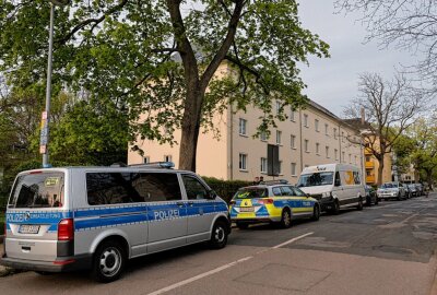 Update zur Messerstecherei in Chemnitz: Streit zwischen Männern eskaliert - In einer Wohnung auf der Uhlestraße kam es zu einer Messerstecherei. Foto: Harry Härtel
