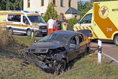 Weidensdorf: Rettungshubschrauber nach Unfall im Einsatz - In Weidensdorf kam es zu einem Verkehrsunfall. Foto: Mike Müller