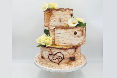 Wenn aus einer Torte ein Kunstwerk wird - Jede Torte ist ein Einzelstück: Hochzeitstorte. Foto: Einzelstücke