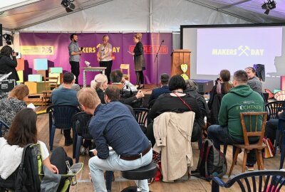 1. Makers Day am Kunst- und Kulturpfad "Purple Path" hat stattgefunden - Beim Makers-Day in Aue sind die Macher der Region zusammengekommen. Foto: Ralf Wendland