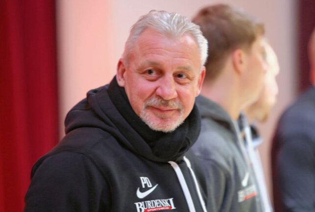 110.000 Euro: Hohe DFB-Strafe Thema beim Veilchen-Stammtisch - Cheftrainer Pavel Dotchev stellte sich den Fragen. Foto: Katja Lippmann-Wagner
