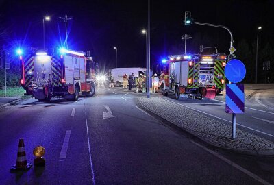 16-jährige Beifahrerin bei Unfall unter Schwerverletzten - Der 26-Jährige und eine 16-jährige Jugendliche im BMW wurden bei dem Zusammenstoß schwer verletzt. Foto: Roland Halkasch