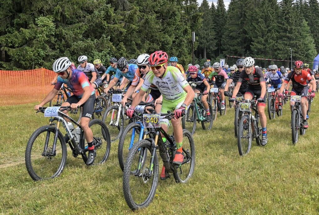 20. Kamm-Bike-Cross mit 180 Teilnehmern - Beim 20.Kamm-Bike-Cross waren in Summe 196 Teilnehmer am Start. Foto: Ramona Schwabe
