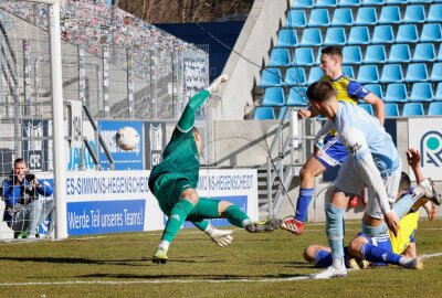 4:1-Erfolg: Chemnitzer FC bleibt in der Erfolgsspur - Tor durch Kilian Pagliuca - 2:0. Foto: Harry Härtel/Haertelpress