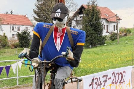 675. Geburtstagsfeier in Niedersteinbach am Wochenende - Toller Schmuck im ganzen Dorf zum 675. Geburtstag.Foto: Andrea Funke