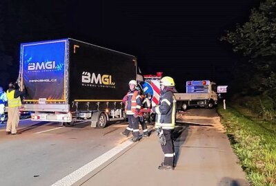 A14 bei Klinga: Transporter kracht auf Schilderwagen - Auf der A14 ereignete sich ein Verkehrsunfall. Foto: Medienportal-Grimma