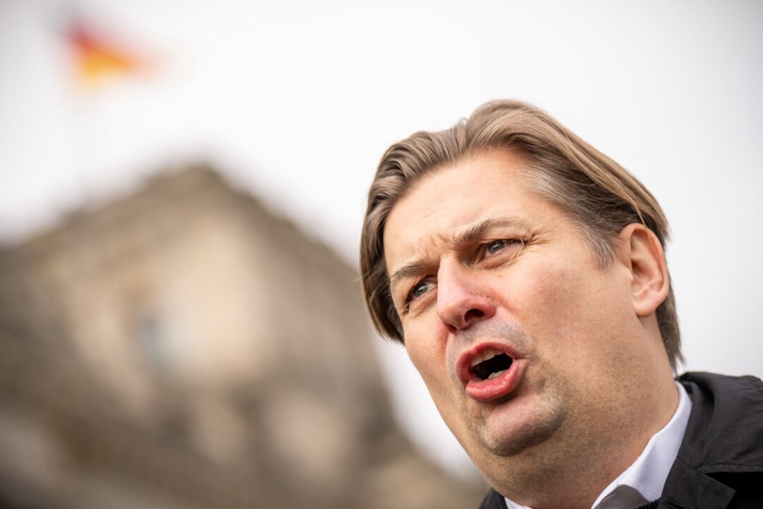 AfD-Europapolitiker Krah nennt EU "Irrenhaus" - Maximilian Krah, AfD-Spitzenkandidat zur Europawahl.