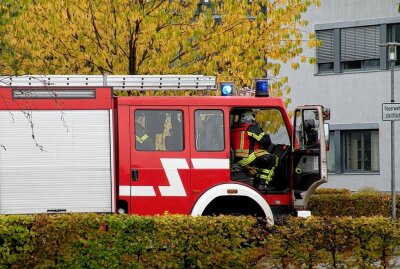 Alarm in Leipziger Krankenhaus: Wäschewagen geht in Flammen auf - In einem Leipziger Krankenhaus kam es zu einem Brand eines Wäschewagens. Foto: Anke Brod