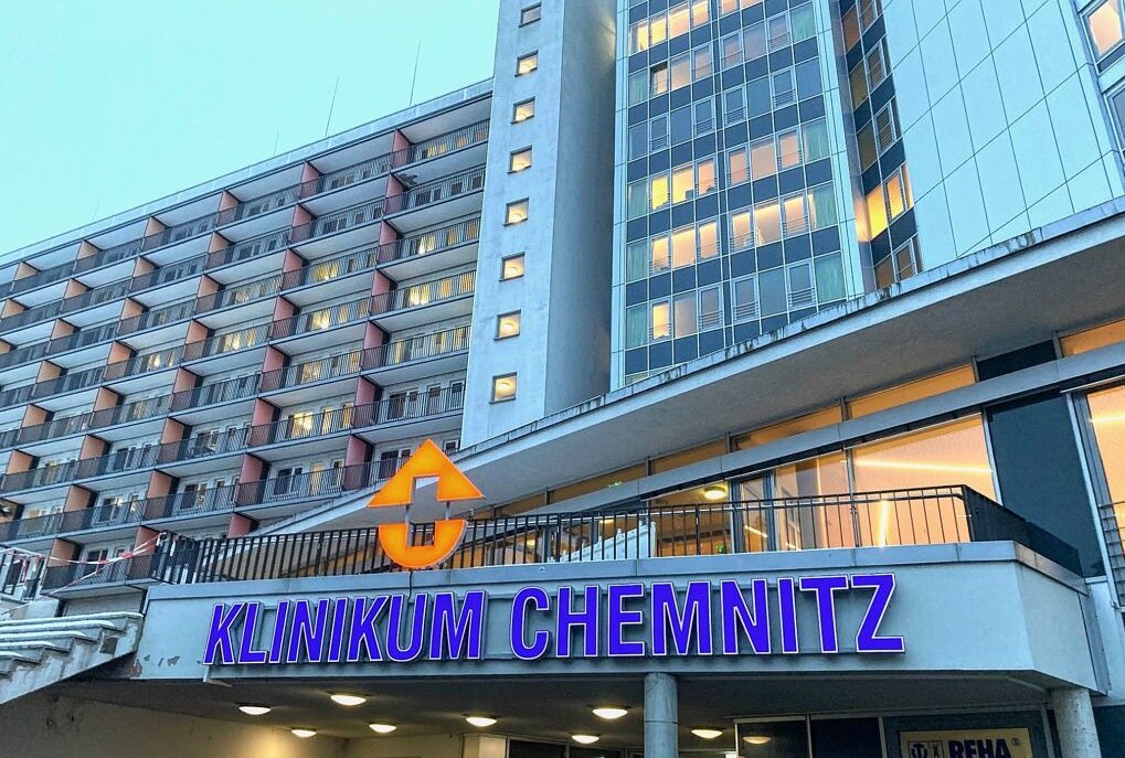 Alarmstufe rot: Am Dienstag demonstrieren die Krankenhäuser - Das Klinikum Chemnitz beteiligt sich an dem Protesttag. Foto: Steffi Hofmann