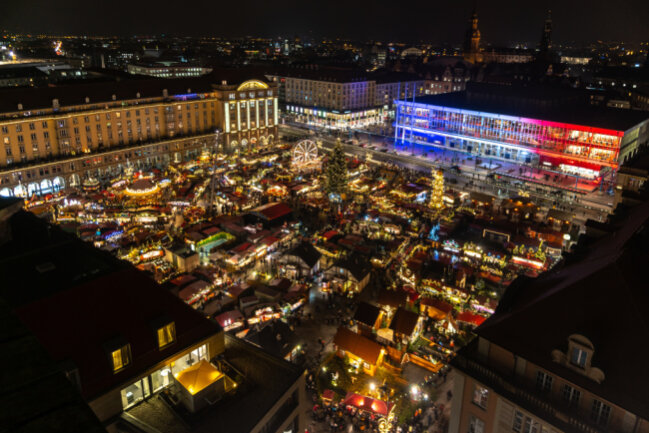 Alles rund um den Dresdner Striezelmarkt 2022 - Der Dresdner Striezelmarkt öffnet am 23. November.