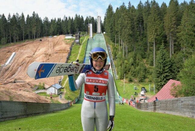 Alpencup der Damen wird ausgetragen - Thea Häckel hat sich in Klingenthal in der Gästeklasse in der Nordischen Kombination den Tagessieg gesichert. Foto: Ralf Wendland