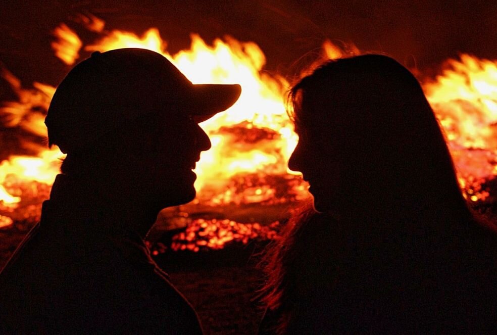 "Feuer frei" im Vogtlandstadion: Der VFC veranstaltet am 30. April wieder das große Hexenfeuer für die ganze Familie. Foto: Pressebüro Repert