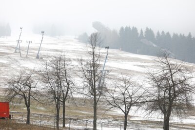 Am Fichtelberg bleibt es winterlich - vorerst! - Doch nächste Woche soll sich das Wetter auch auf dem Fichtelberg deutlich verbessern.