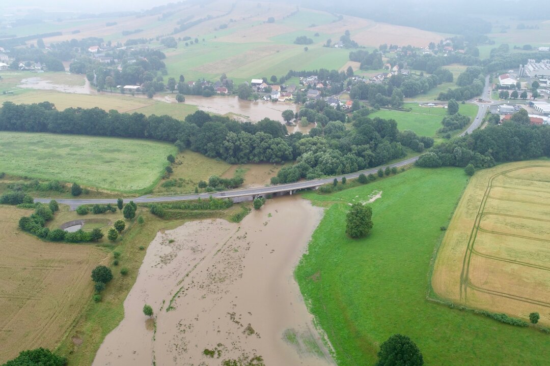 Amtliche Hochwasserwarnung für Flussgebiet der Mulde und Weißen Elster - Für die Region gibt es eine amtliche Hochwasserwarnung.
