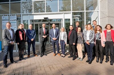 Arbeitsminister Martin Dulig eröffnet Zentrum für Fachkräftesicherung in Chemnitz - Das ZEFAS wurde im Pegasuscenter eröffnet. Foto: Harry Haertel