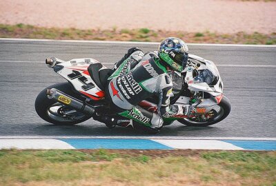 Auch Benelli hinterließ am Sachsenring Spuren - 2001 und 2002 versuchte sich Benelli zuletzt mit wenig Erfolg in der Superbike-WM. Foto: Thorsten Horn