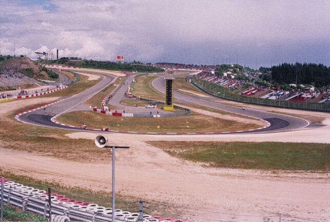 1996 und 1997 ging es bei der Motorrad-WM auf dem Nürburgring Foto: Thorsten Horn