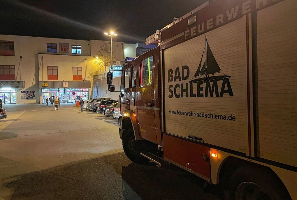 Aue-Bad Schlema: Brandmelde-Alarm im Kaufland -  Brandmelde Alarm im Kaufland. Foto: Nico Mutschmann