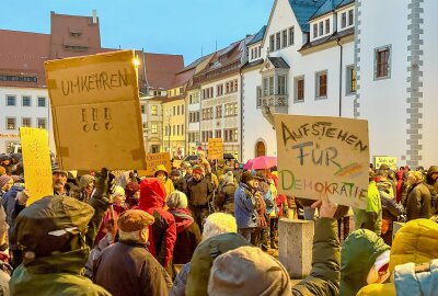 Aue: Kundgebung für Demokratie und Menschenrechte - Symbolbild. Foto: Daniel Unger