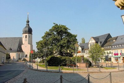 Aufruf an Einwohner vorm großen Fest: "Olbernhau putzt sich raus" - Blick auf die Olbernhauer Kirche. Foto: Ilka Ruck/Archiv