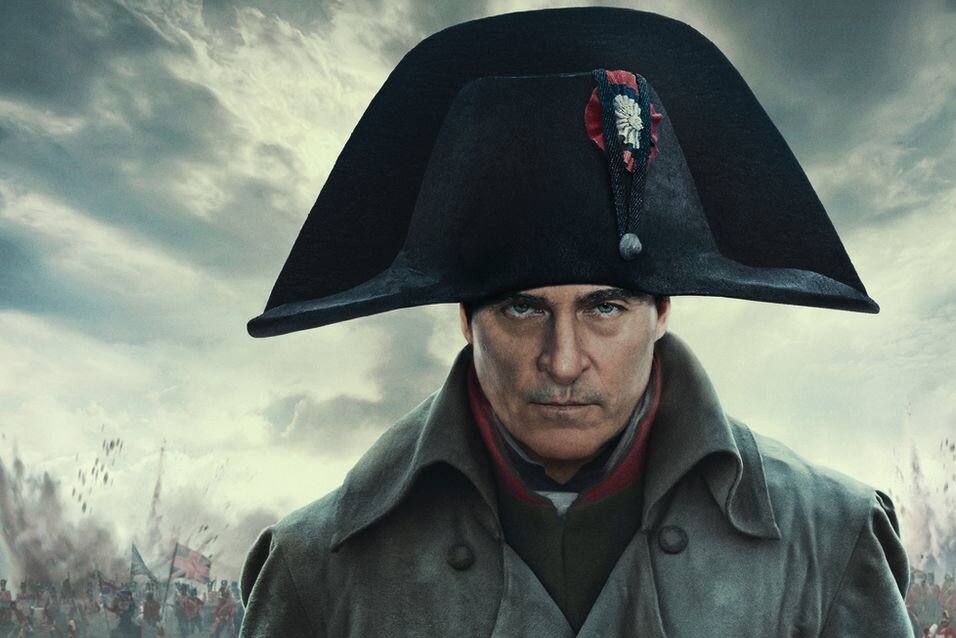 Aufstieg und Fall eines ikonischen Machthabers: Das sind die Kino-Highlights der Woche - Eine gigantische Herausforderung: Ridley Scott widmet Napoleon Bonaparte (verkörpert von Joaquin Phoenix) eine große Filmfiografie.