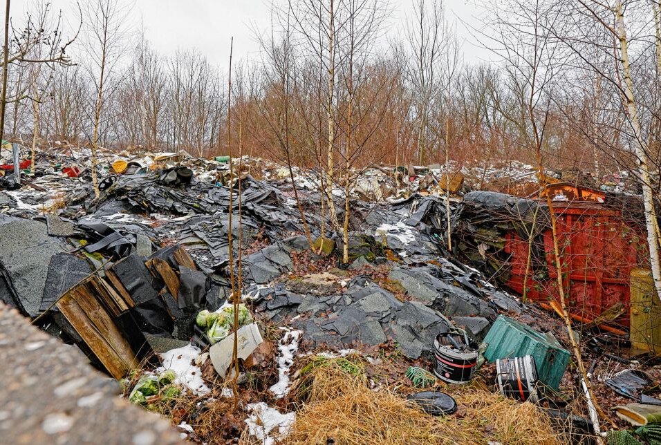 Hunderte Tonnen Müll warten auf ihre fachgerechte Entsorgung.Foto: Markus Pfeifer
