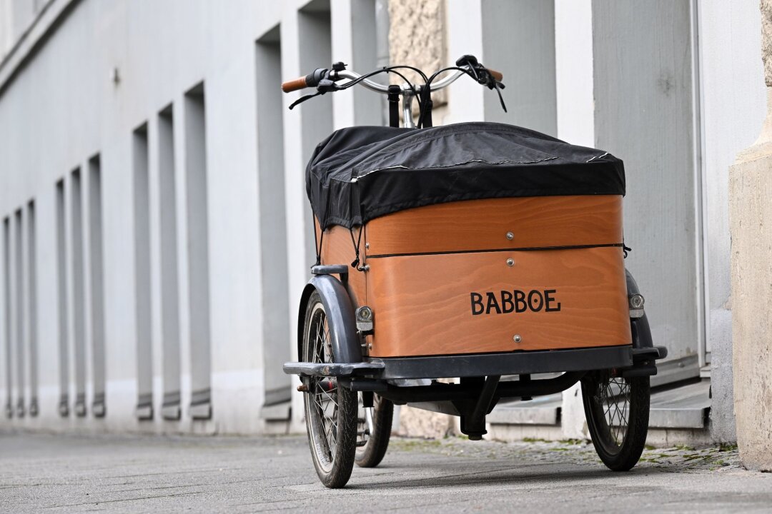 Babboe-Lastenräder: Auf Webseite Rahmennummer checken - Babboe bereitet einen Rückruf verschiedener Lastenrad-Modelle vor – es gibt Sicherheitsprobleme mit Rahmenbrüchen.