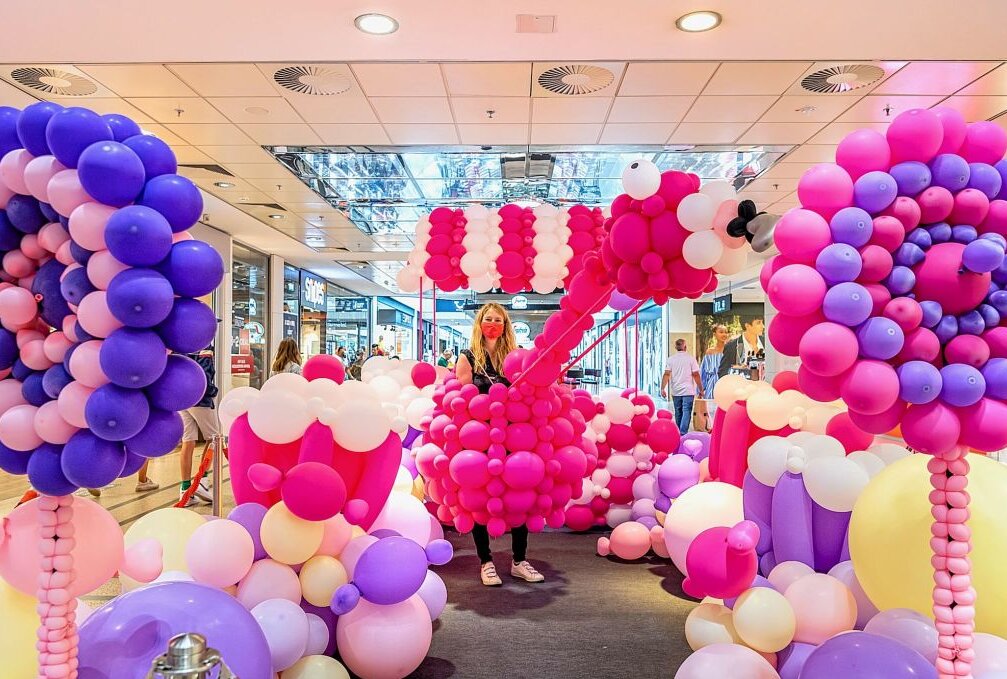 Ballonlandschaften entstehen in der Sachsen-Allee - Ballonlandschaft Candyland. Foto: ECE