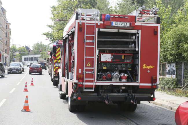Warum es gestern in Chemnitz zum Brand der Baracke kam, ist bisher noch unbekannt.