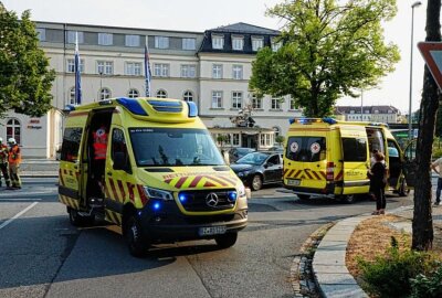 Bautzen: Zwei PKW krachen zusammen - Zwei Kinder verletzt - Unfall auf dem Rathenauplatz in Bautzen. Fotograf: LausitzNews.de / Tim Kiehle