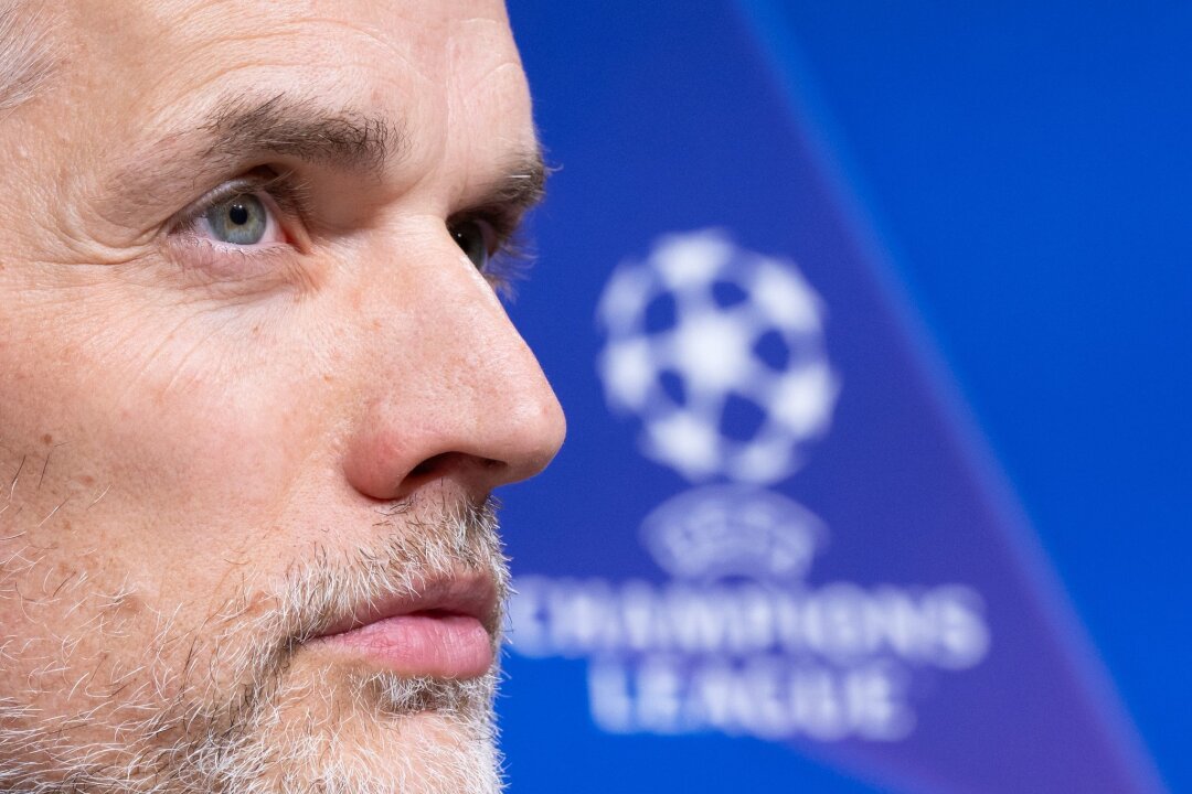 Bayerns Comeback-Plan gegen Lazio: Irgendwie durchtucheln - Bayern-Trainer Thomas Tuchel bei der Pressekonferenz vor dem Spiel gegen Lazio Rom.