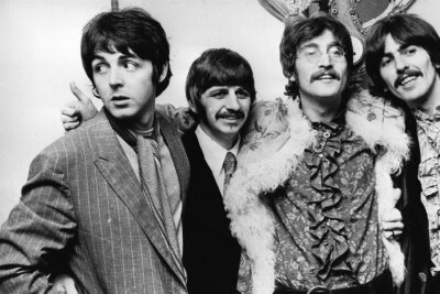 Regisseur Peter Jackson veröffentlichte mithilfe von Künstlicher Intelligenz den neuen Beatles-Song "Now and Then".
