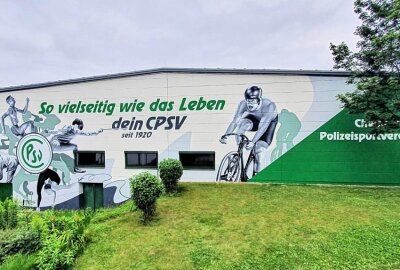 Beeindruckendes Kunstwerk ziert neue Fassade von Chemnitzer Sporthalle - Das Kunstwerk ist 200 Quadratmeter groß. Foto: CPSV