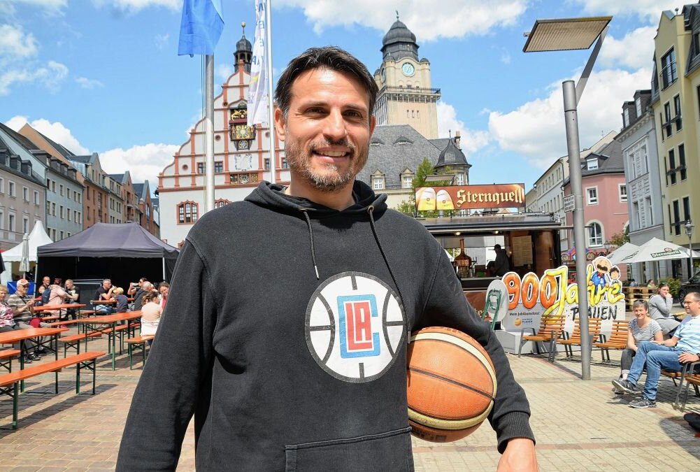 Tobias Thoß ist in Berlin! Der Basketballer aus Plauen hat sich für die Deutschen Meisterschaften qualifiziert. Foto: Karsten Repert