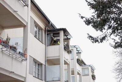 Brand auf Balkon in Dresden - Zu einem Balkonbrand kam es am Sonntagmorgen gegen 10 Uhr. Foto: xcitepress
