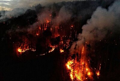 Brand in der Sächsischen Schweiz weiterhin nicht unter Kontrolle - Die Waldbrandlage in der Sächsichen Schweiz ist weiterhin nicht unter Kontrolle. Foto: Daniel Unger
