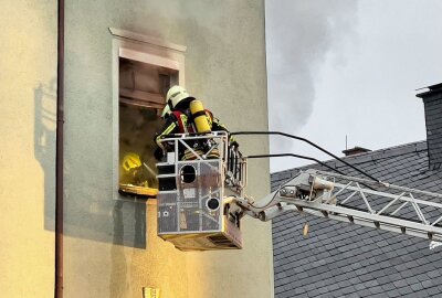 Brand in Lauter-Bernsbach: Für 81-Jährigen kam jede Hilfe zu spät - Heute Morgen kam es in Lauter-Bernsbach zu einem Brand. Foto: Daniel Unger