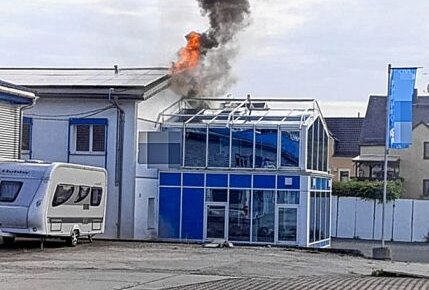 In Limbach-Oberfrohna kam es in der Photovoltaik- Anlage zu einem Brand. Foto: Harry Härtel / haertelpress