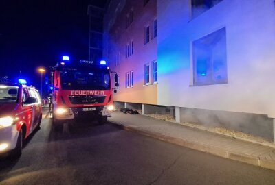 Brand in Plauener Mehrfamilienhaus - In der vergangenen Nacht kam es in Plauen zu einem Brand. Foto: Mike Müller