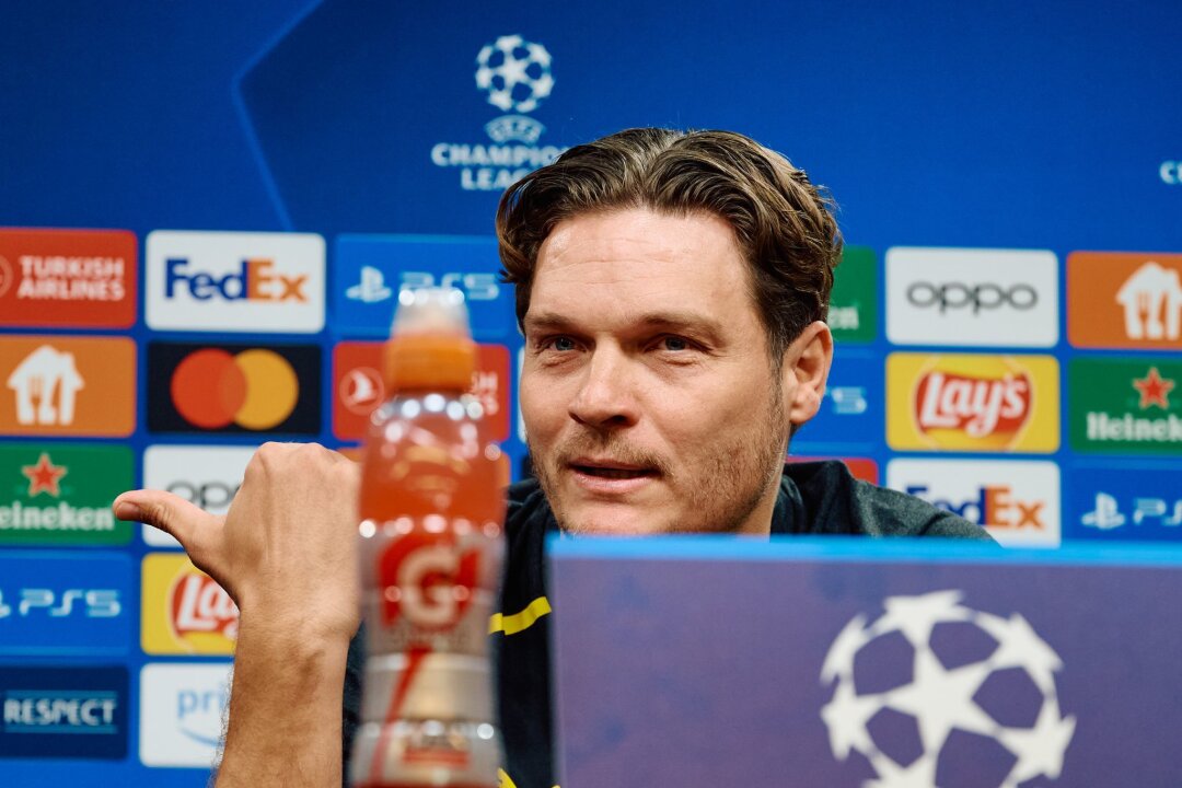 "Brauchen Helden in Schwarz/Gelb": BVB träumt vom Halbfinale - Dortmunds Trainer Edin Terzic spricht auf der Pressekonferenz vor dem Rückspiel gegen Atlético Madrid.
